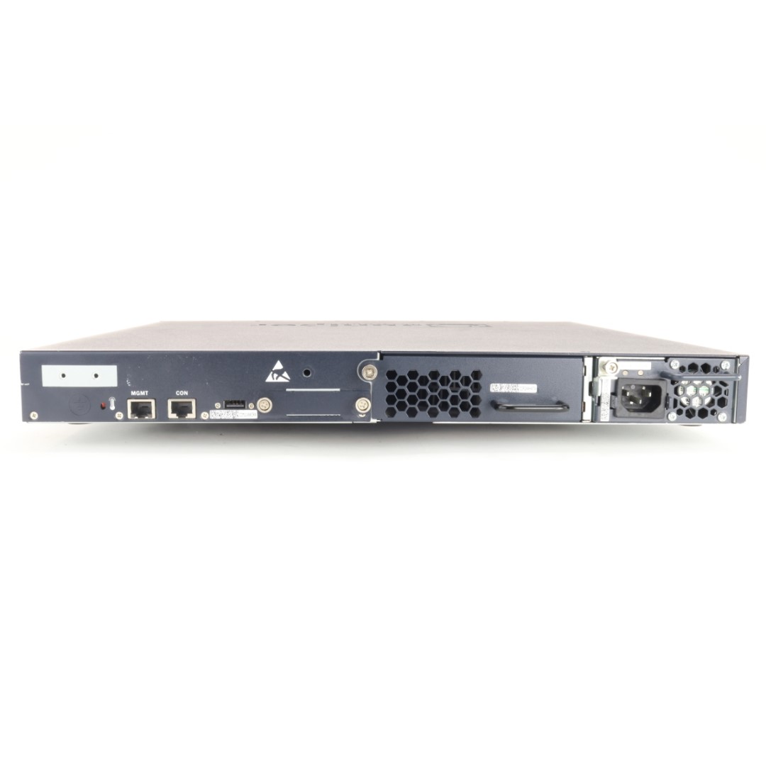 Juniper EX3200 24-port 10/100/1000BASE-T (8 PoE ports) Ethernet Switch