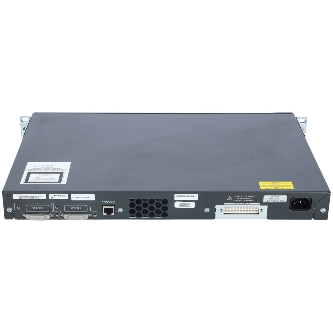 Cisco Catalyst 3750V2 24 10/100 ports and 2 SFP-based Gigabit Ethernet ports, IP Services software
